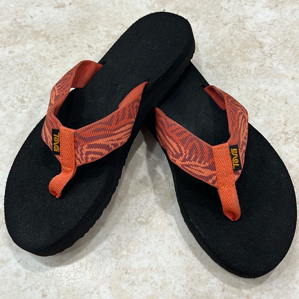 NWOT Teva Mush li Sandal Women’s Size 5